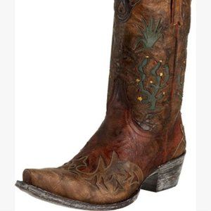 Old Gringo Cactus looking for size 9
